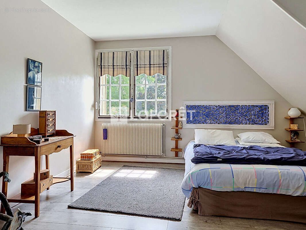 Maison familiale 4 chambres 160m² - Saint Pierre Des Fleurs - photo 17