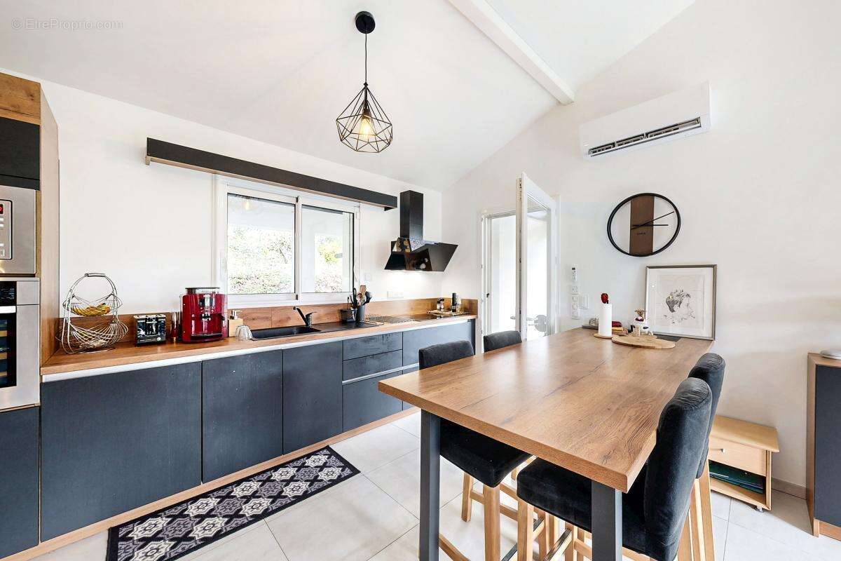 Maison T5 de plain pied 154 m² avec DPE A - photo 12