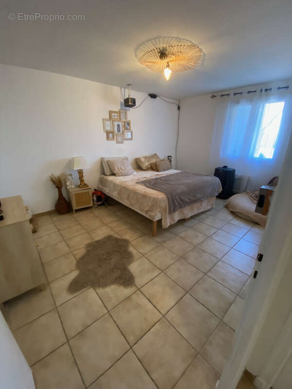 Maison à CADEROUSSE