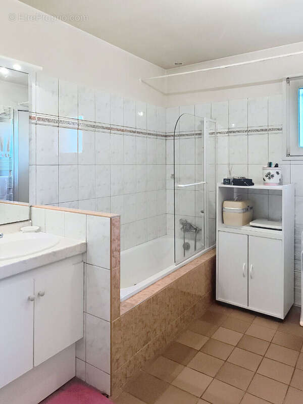 Maison à SAUVETERRE