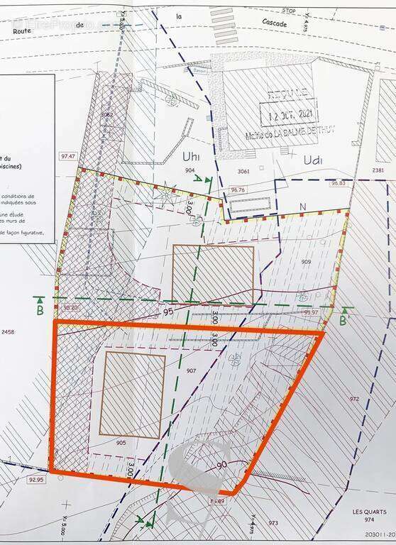 Terrain à LA BALME-DE-THUY