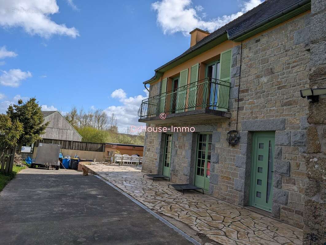 Maison à LE GOURAY