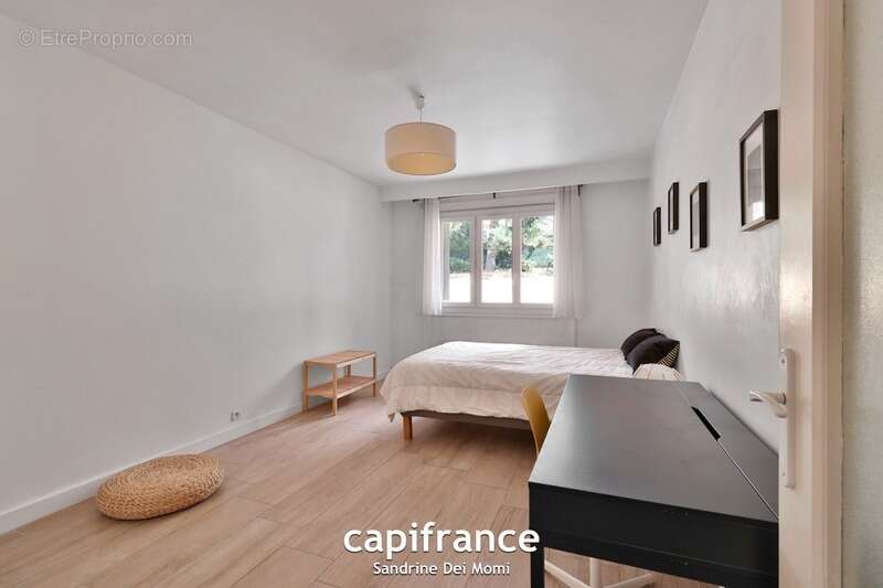 LYON 5EME ARRONDISSEMENT Appartement T2 avec cave - stationnement libre - photo 10