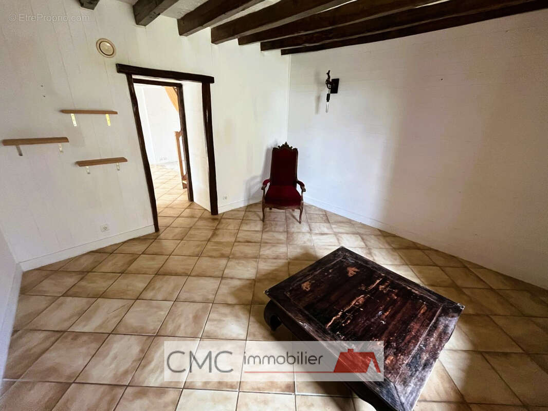 Maison à VIABON