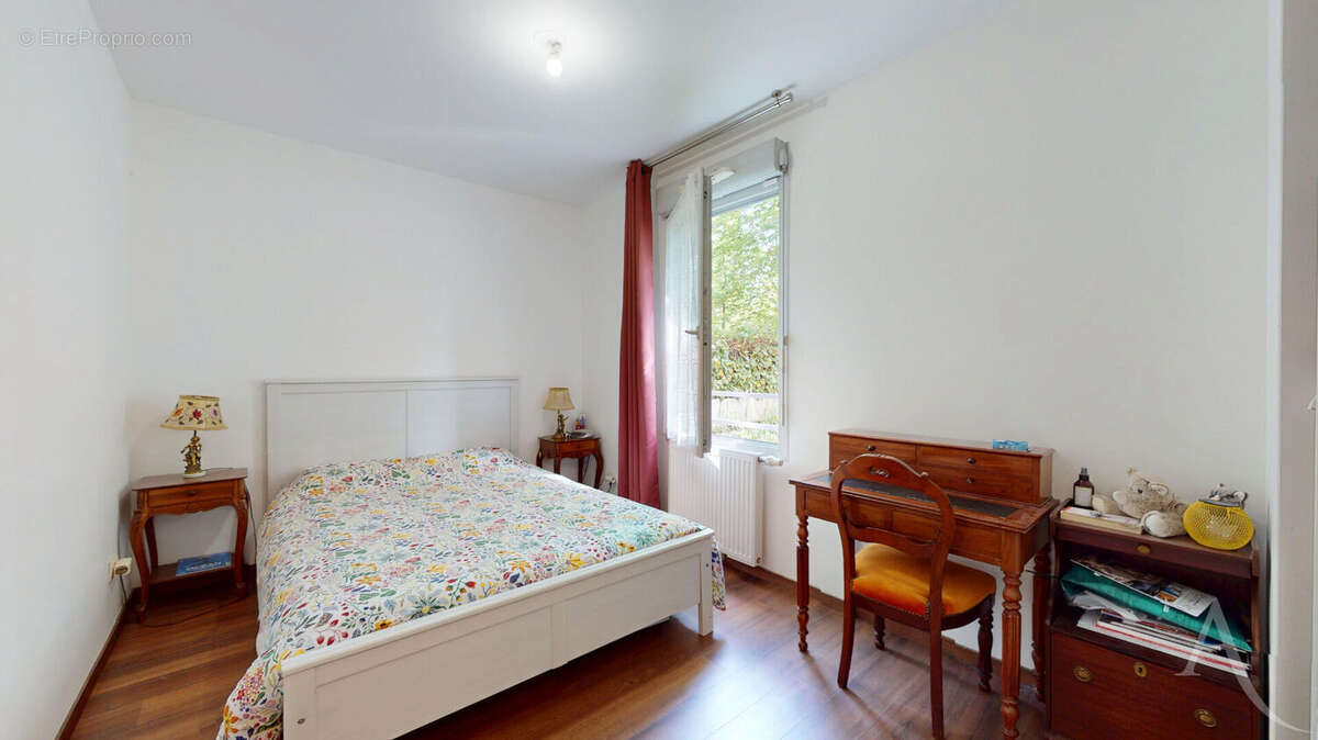 Appartement Meylan 4 pièce(s) 84.5 m2 - photo 8