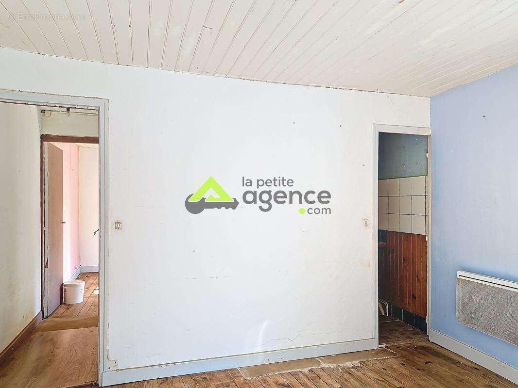 Maison à SAINT-SULPICE-LE-GUERETOIS