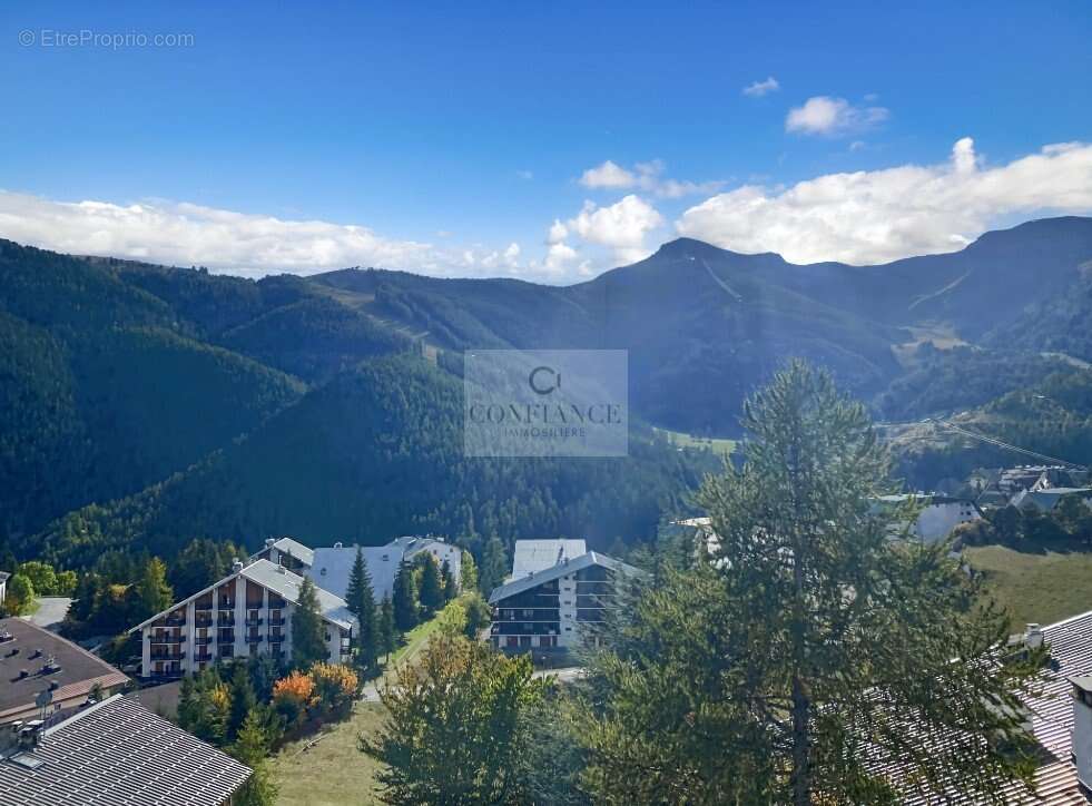 Appartement à SAINT-ETIENNE-DE-TINEE