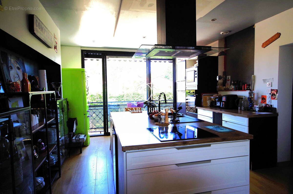 Appartement à LENTILLY