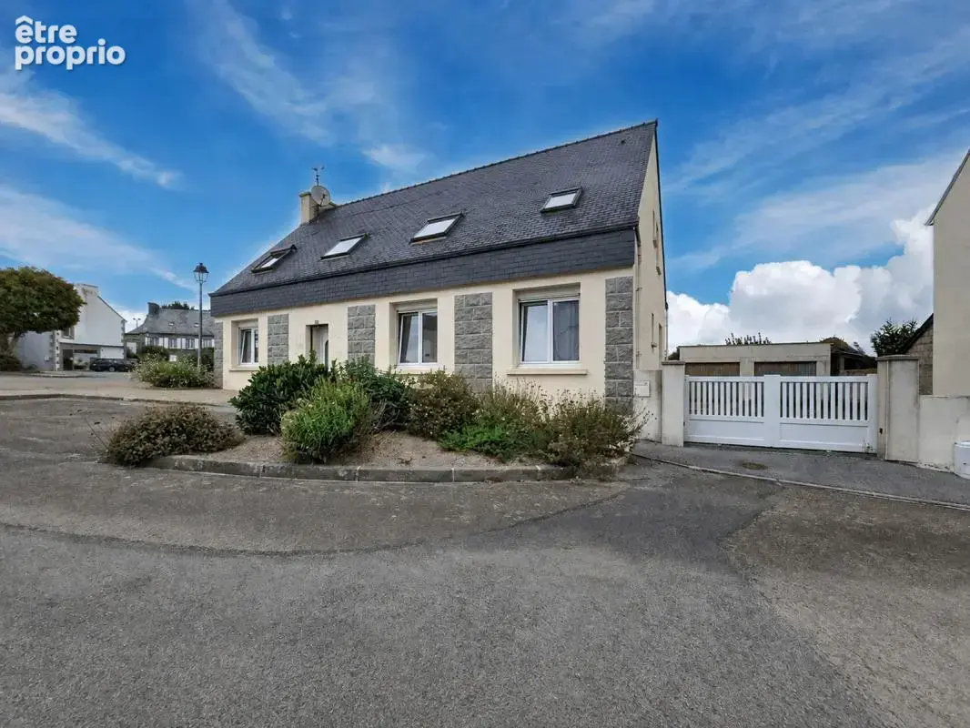 De beaux volumes et un fort potentiel au cœur de Saint-Goazec – 5 chambres - photo 20
