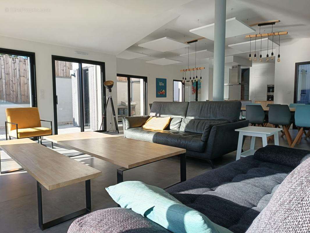 Maison à SAINT-GILDAS-DE-RHUYS