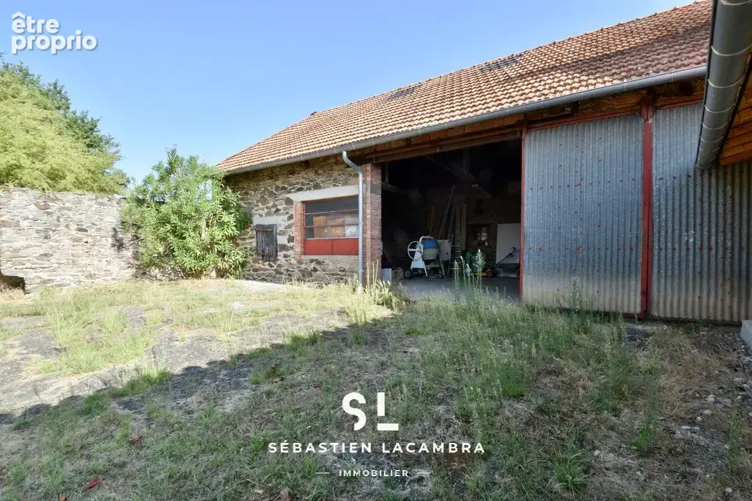 Jouqueviel   maison en pierre à rénover avec hangar et nombreuses dépendances - photo 23