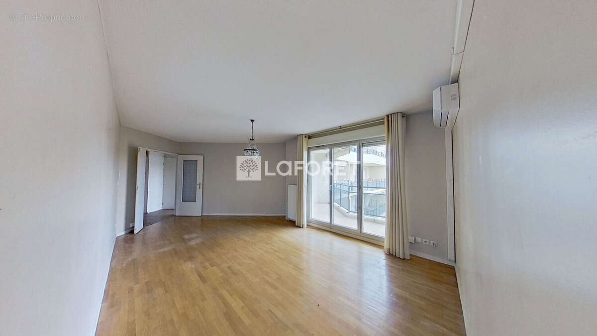 Appartement à LYON-3E