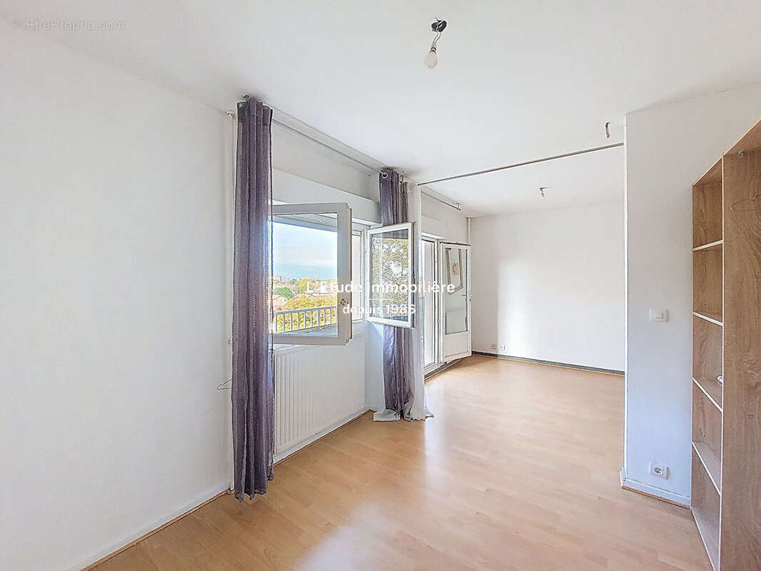 Appartement à RILLIEUX-LA-PAPE