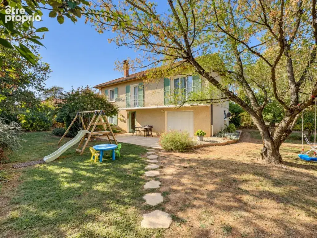 01150 BLYES   Maison 4 chambres, sous-sol complet et jardin clos de 1 086 m2 - photo 1