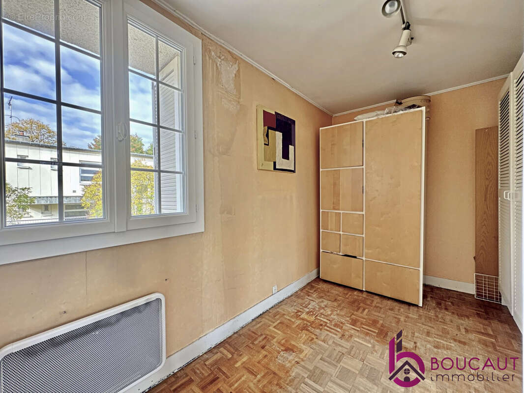 Maison à LE PLESSIS-ROBINSON