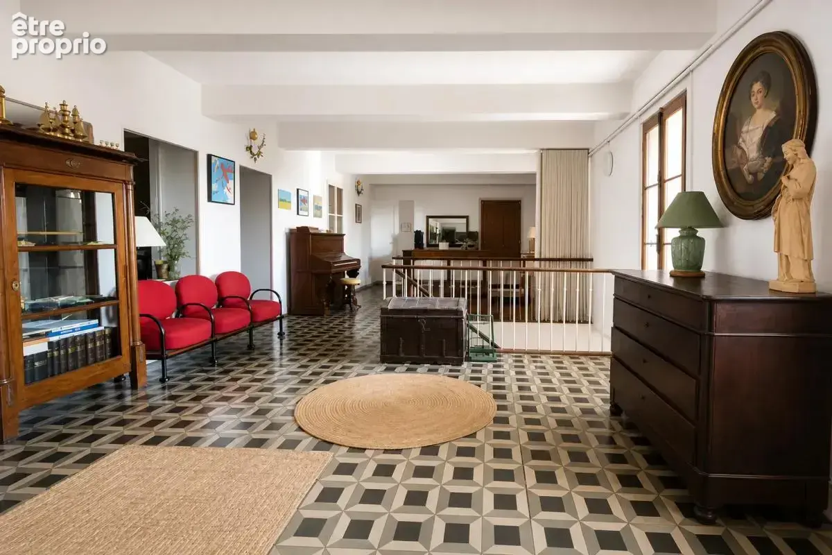Maison de 14 pièces de 740 m² à Perpignan - photo 6