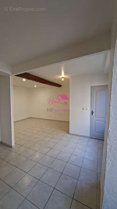 Maison à LAROQUE-D'OLMES