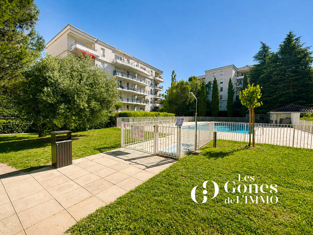 Appartement à TASSIN-LA-DEMI-LUNE