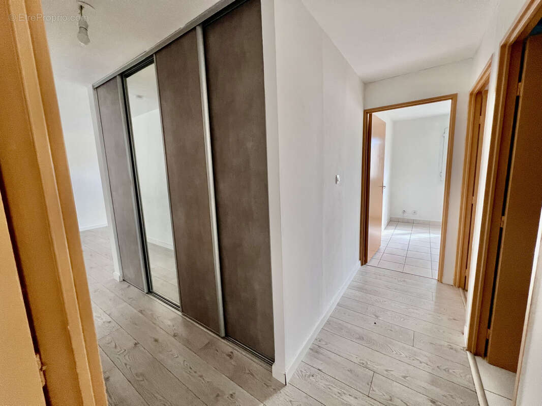 Appartement à SAINT-DENIS