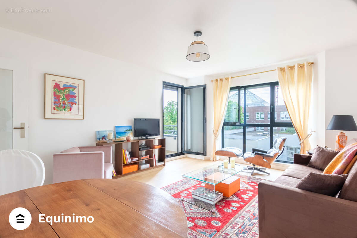 Appartement à PUTEAUX