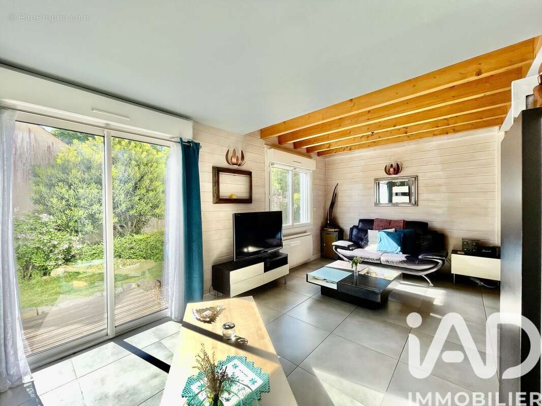 Photo 8 - Maison à VILLEMARECHAL