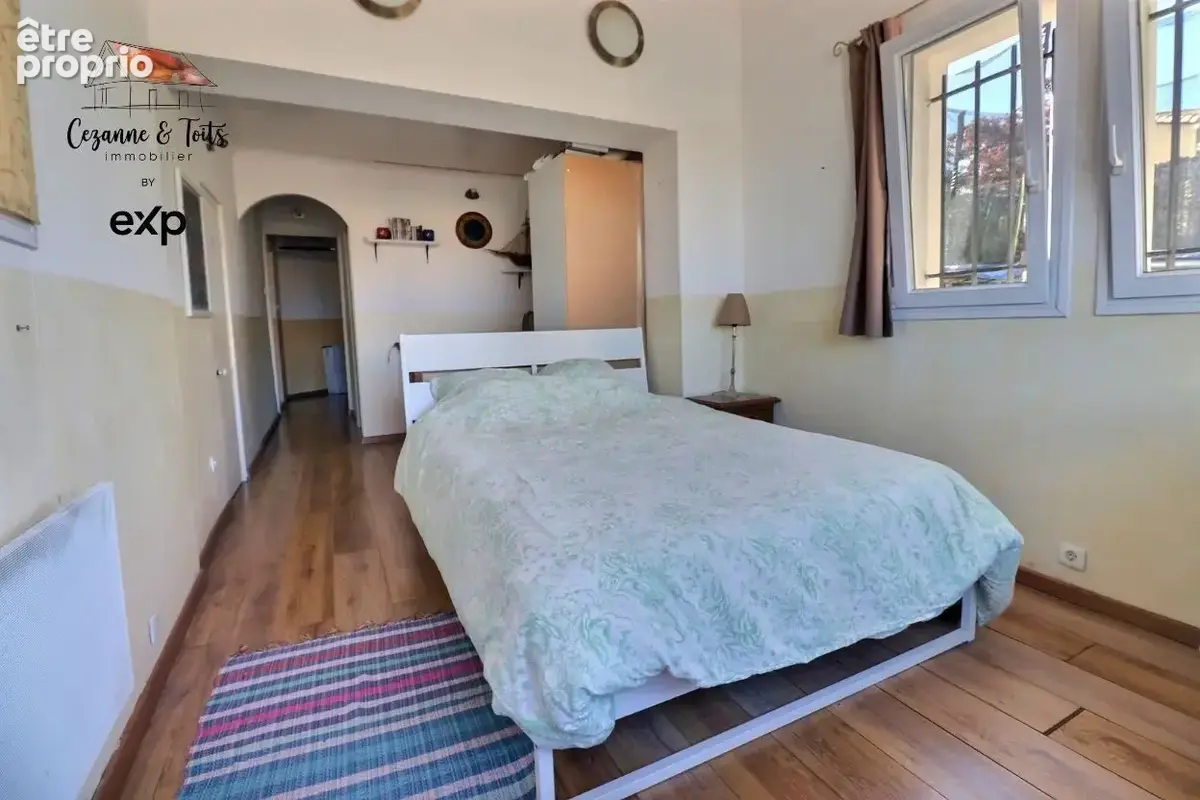 Maison 160 m² à Velaux  - photo 9