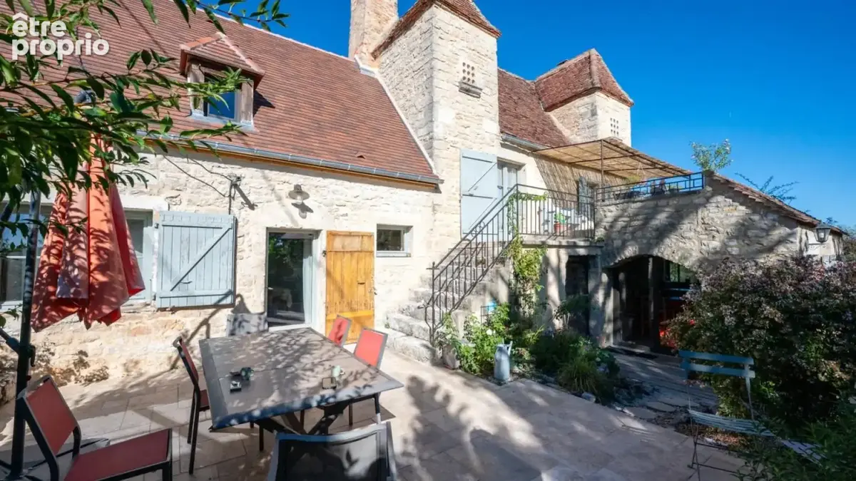 Exclusivité Secteur Gourdon - Magnifique ensemble immobilier de - photo 11
