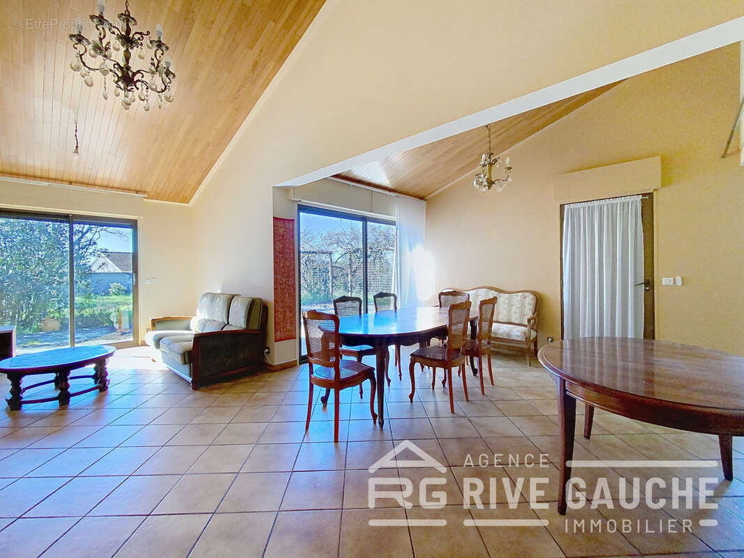 Maison à SAINT-RAMBERT-D'ALBON