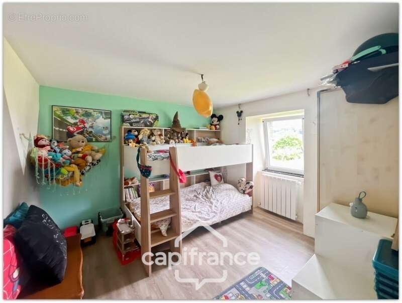 Maison à SAINTE-CECILE