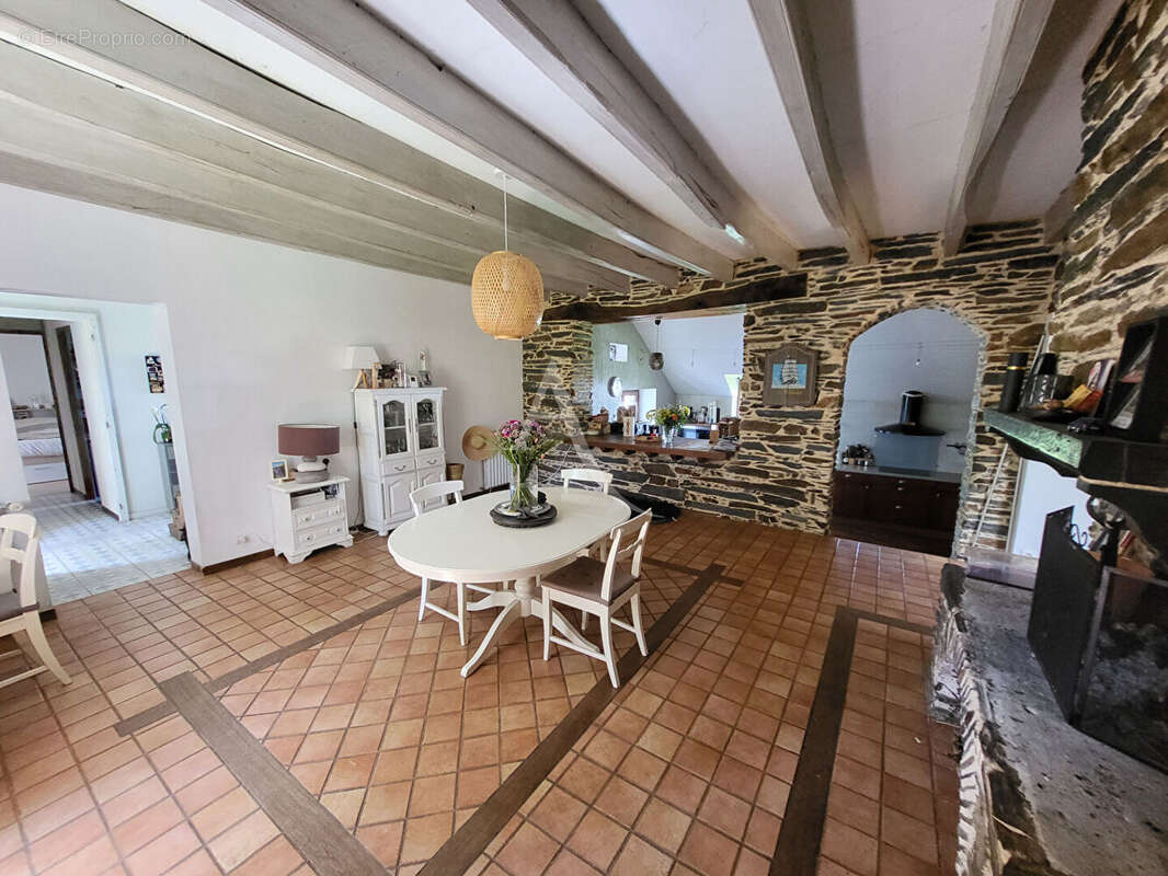 Maison à JANS