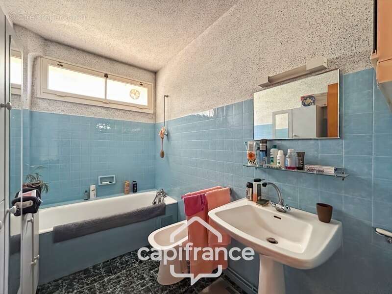 Propriété avec maison, hangar de 360 m², nombreuses dépendances et 6 280 m² de terrain – environnement naturel à kerfourn, à pro - photo 14