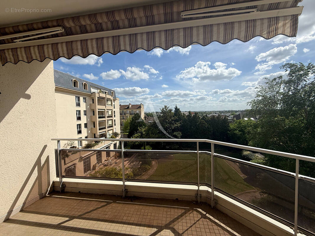 Appartement à NOGENT-SUR-MARNE