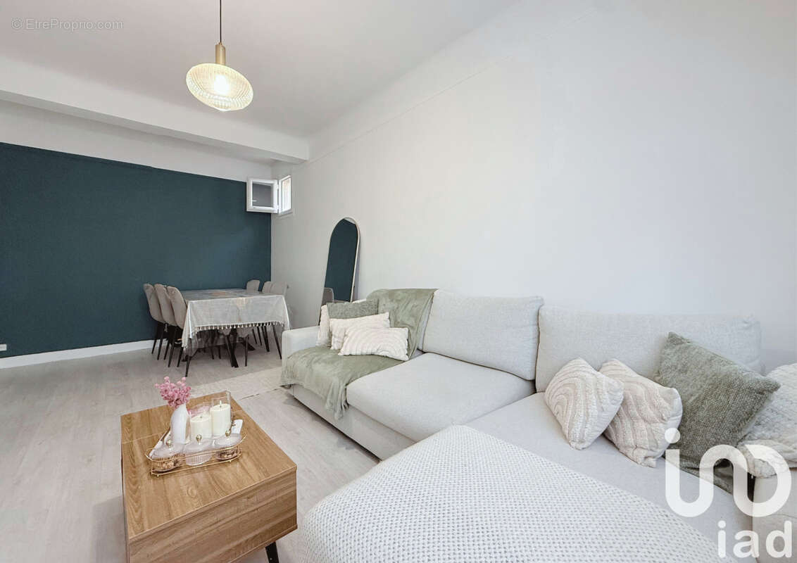 Photo 8 - Appartement à ASNIERES-SUR-SEINE