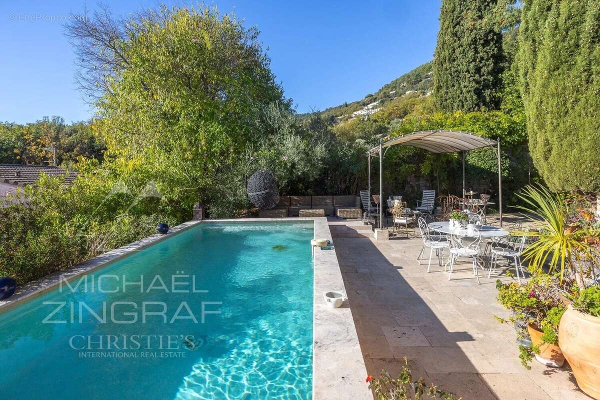 Maison à SPERACEDES