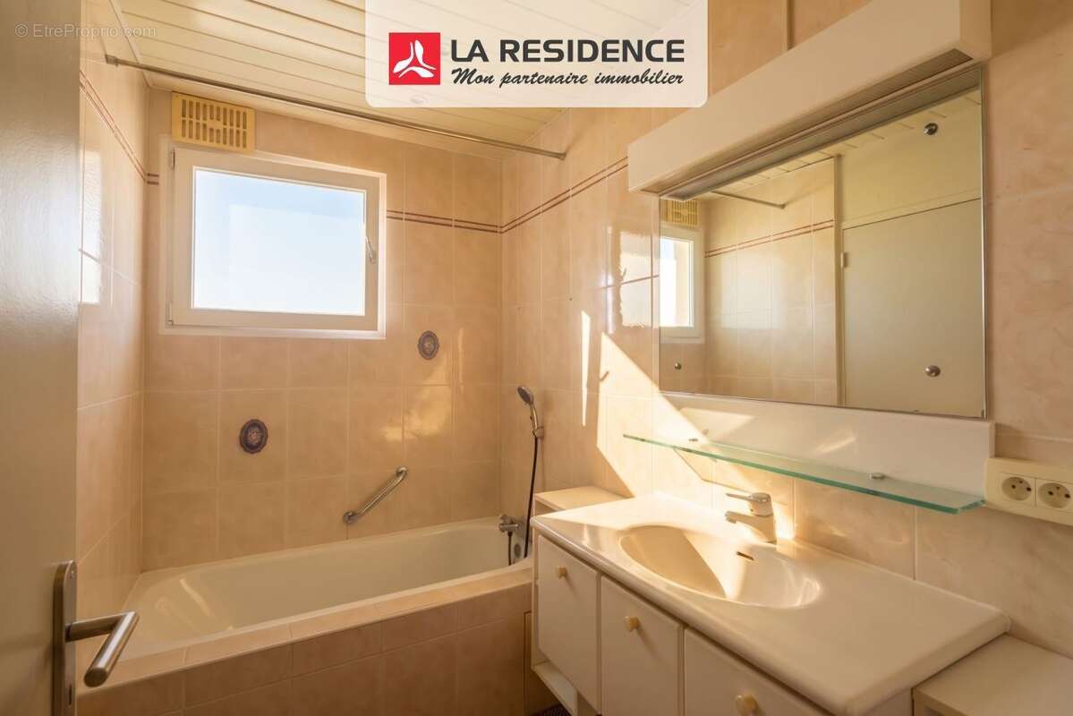 Appartement 80 m² à Portes-Les-Valence  - photo 3