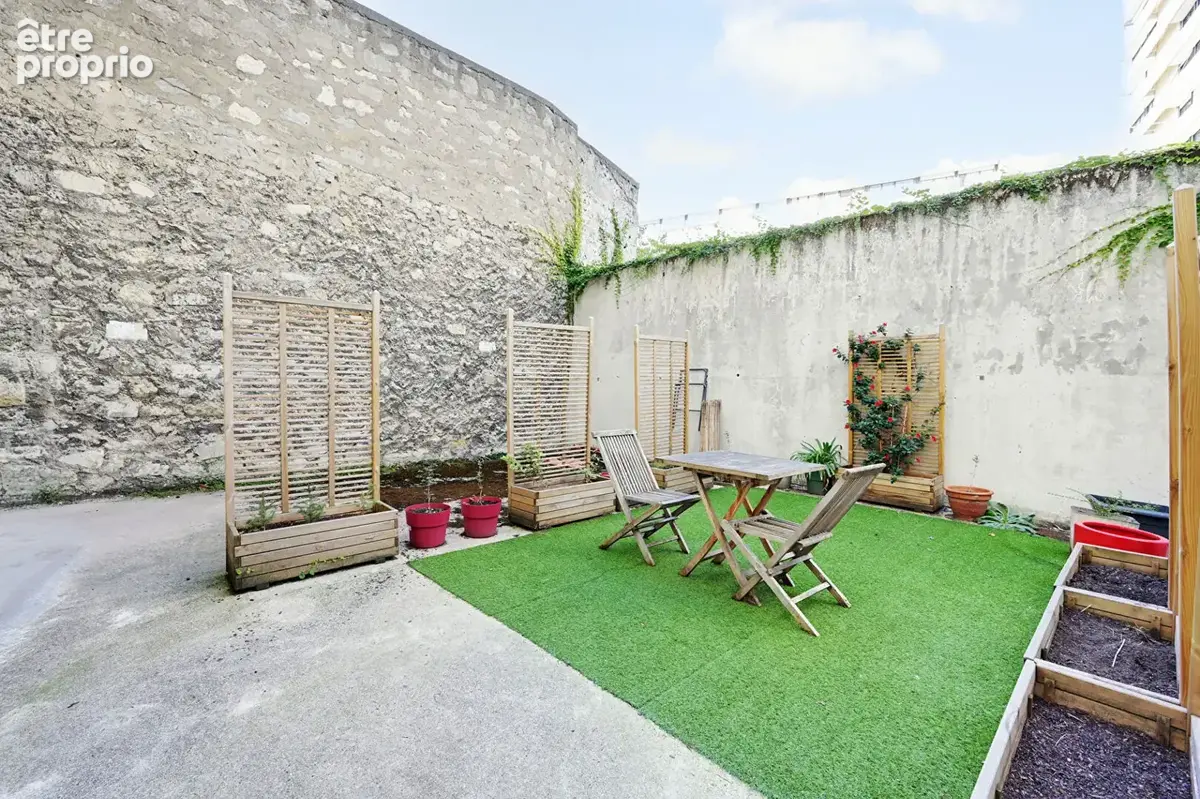Paris 19ème : Studio en parfait état avec terrasse privative - photo 2