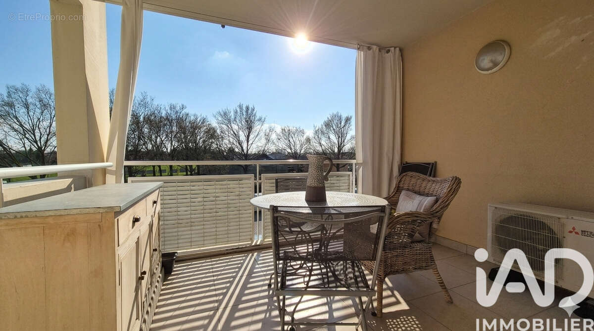 Photo 2 - Appartement à L'ISLE-SUR-LA-SORGUE