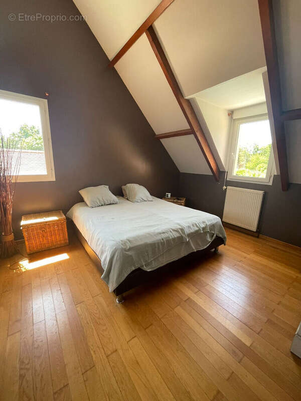 Maison à FEUCHEROLLES
