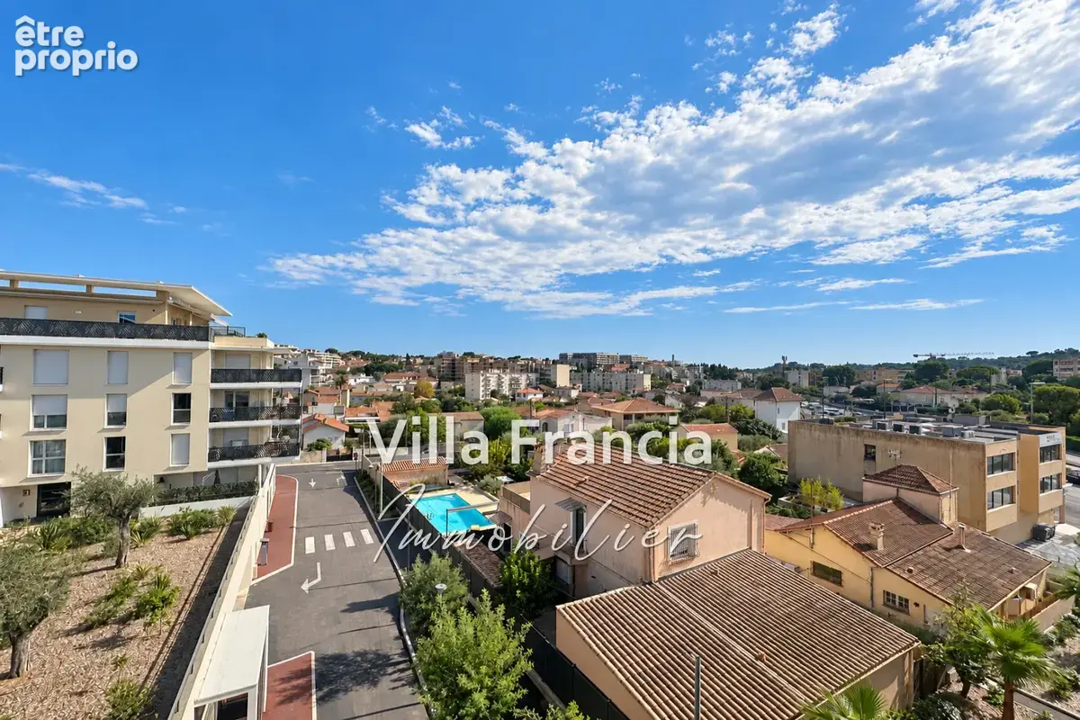 Appartement 2 pièces 43 m² à vendre à Le Cannet (06110) - photo 2