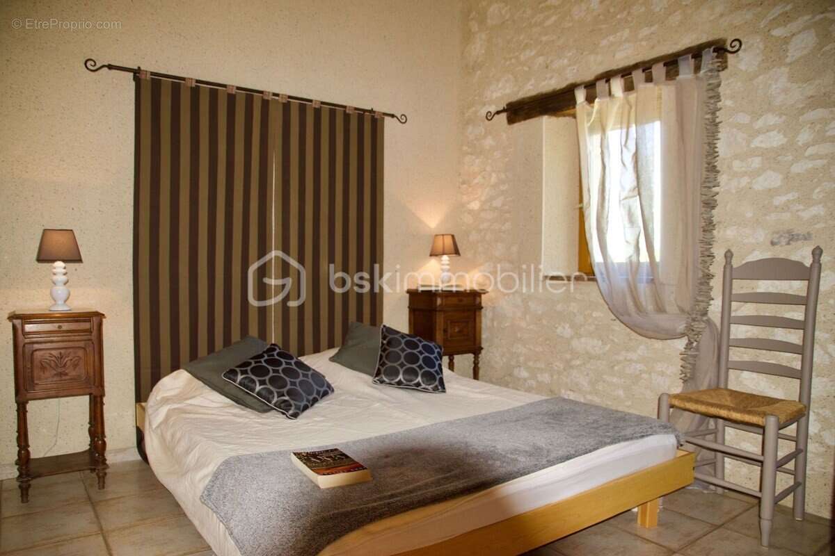 Maison à MONFLANQUIN