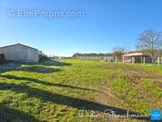 Terrain à LA JARRIE