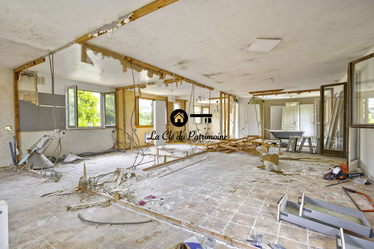 Maison avec terrain seconde ligne  plein sud  emplacement premium cauderan - photo 11