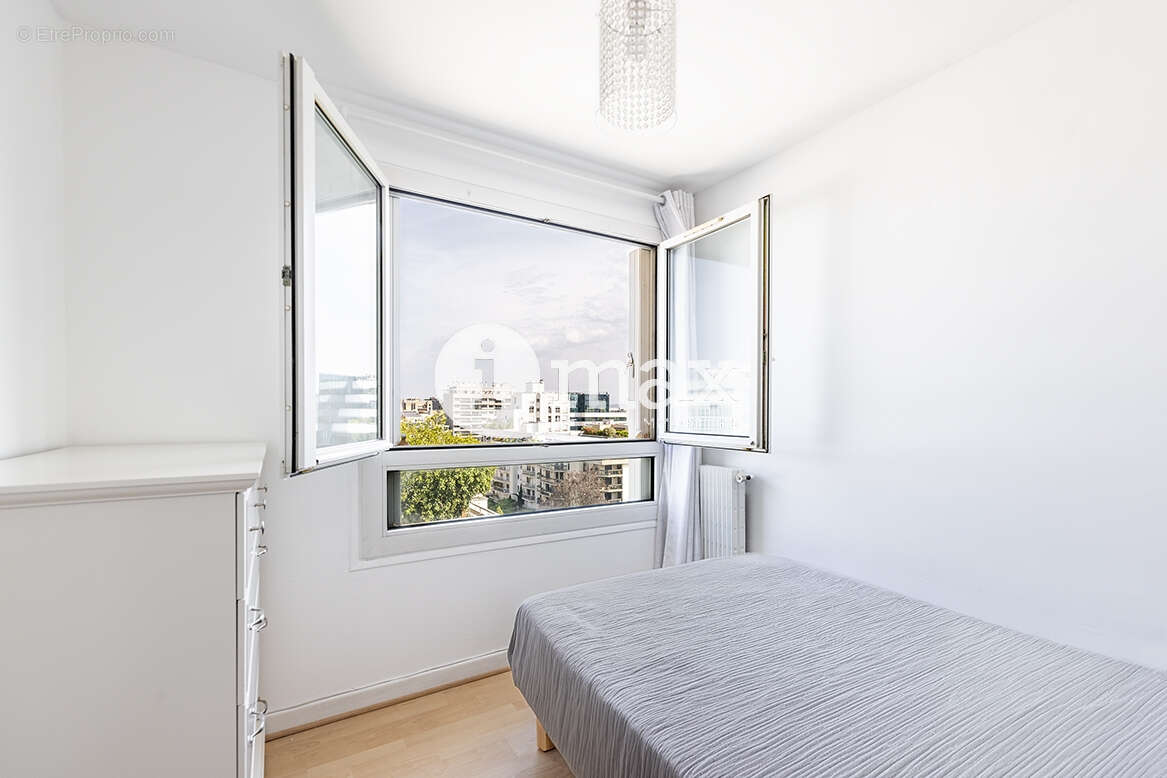 Levallois - 3 pièces  - 585 000 euros fai - photo 4
