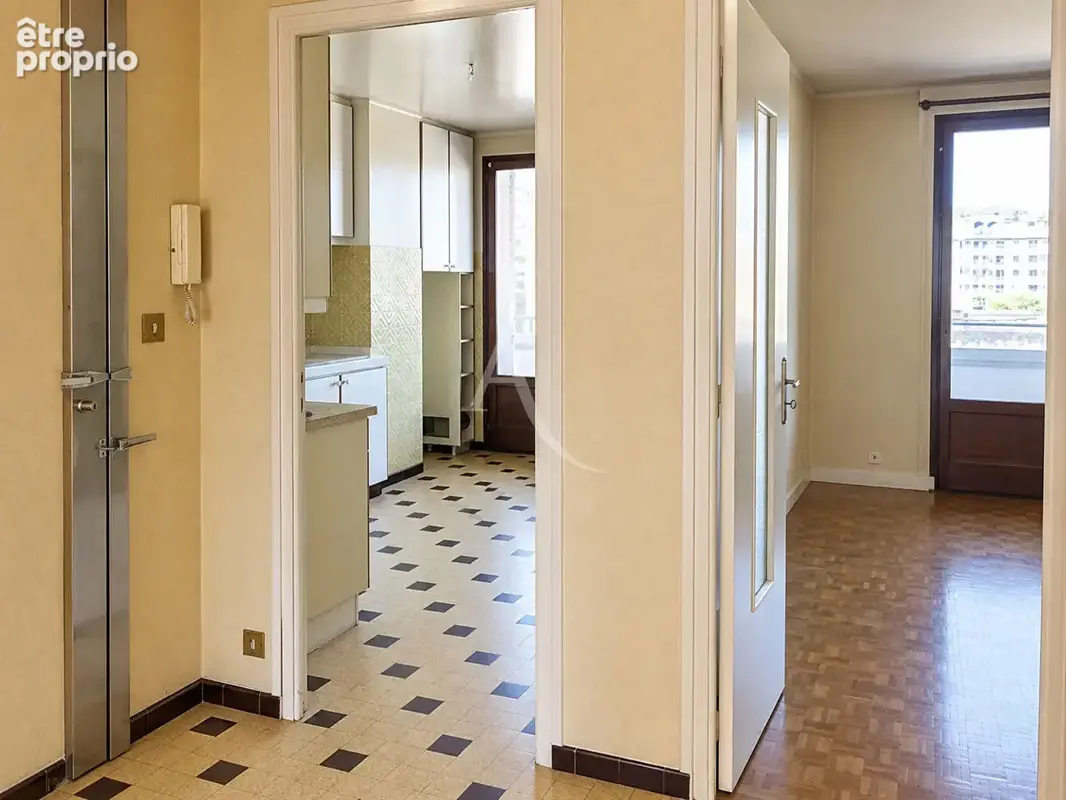 Appartement Annecy 3 pièce(s) 58.99 m2 - photo 2