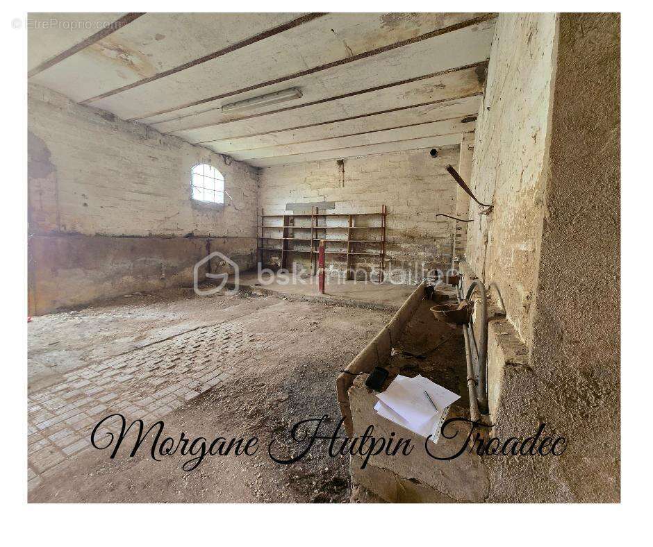 Maison à COURLON-SUR-YONNE