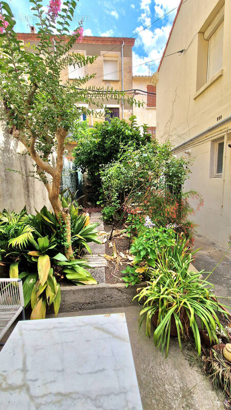 appartement rez de chaussée avec jardin et garage - photo 1