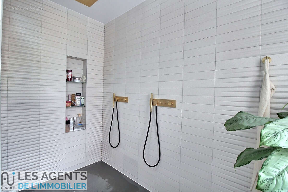 Appartement à PUTEAUX