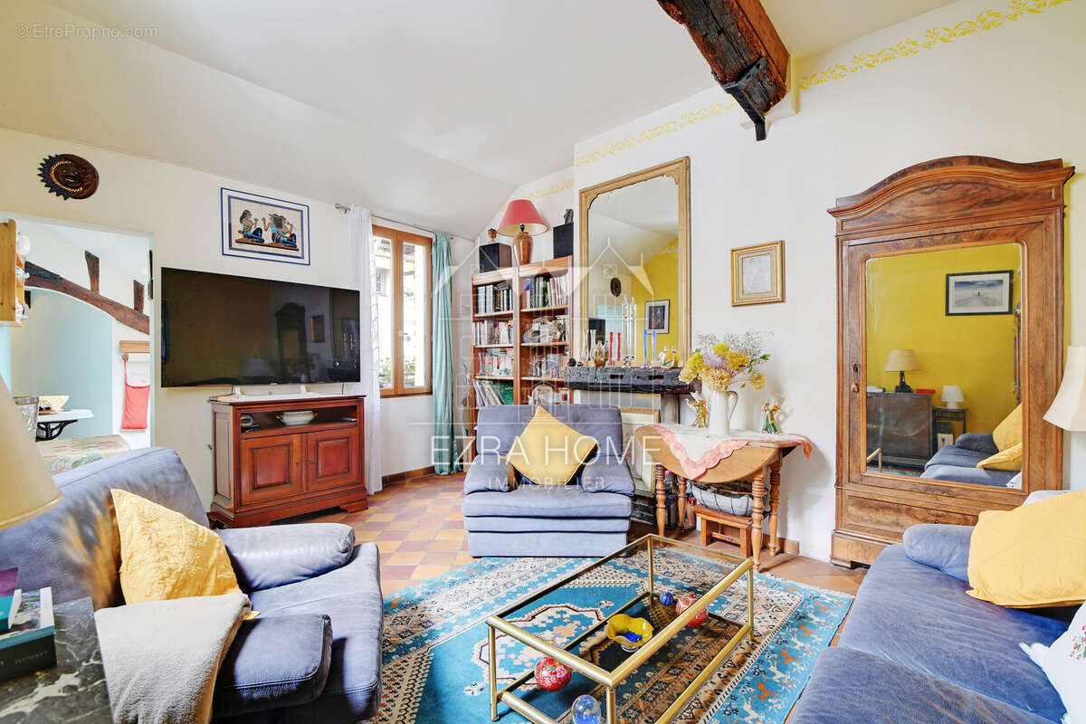 Appartement à PARIS-2E