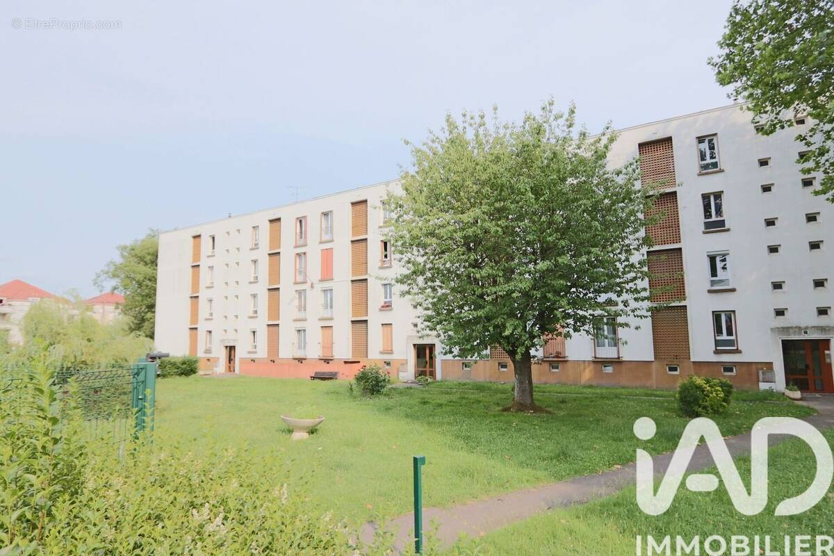 Photo 1 - Appartement à EZANVILLE