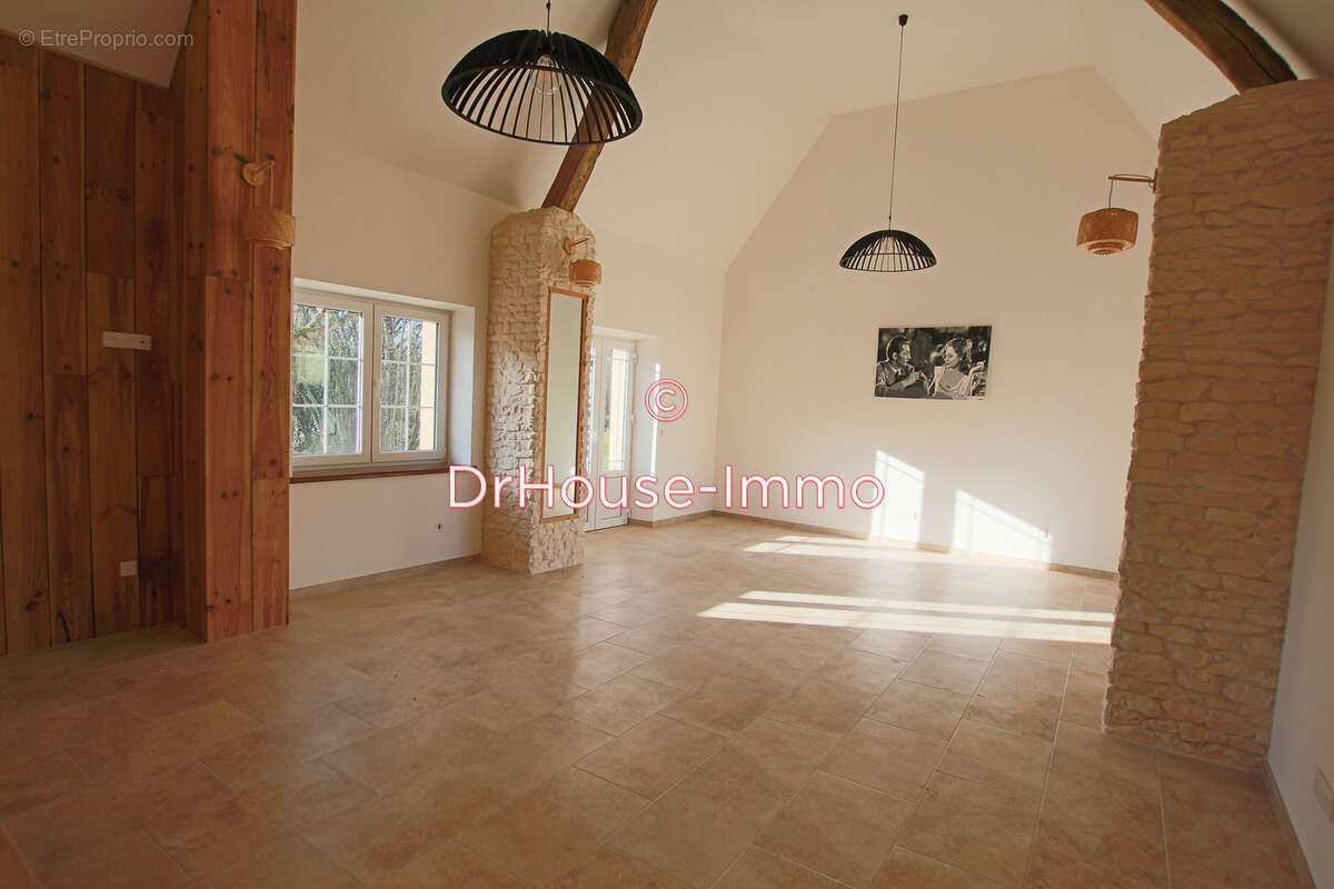 Maison à ARGENVILLIERS